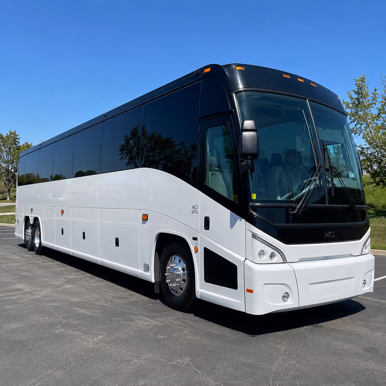 daily shuttle routes between lake forest business parks and transit hubs