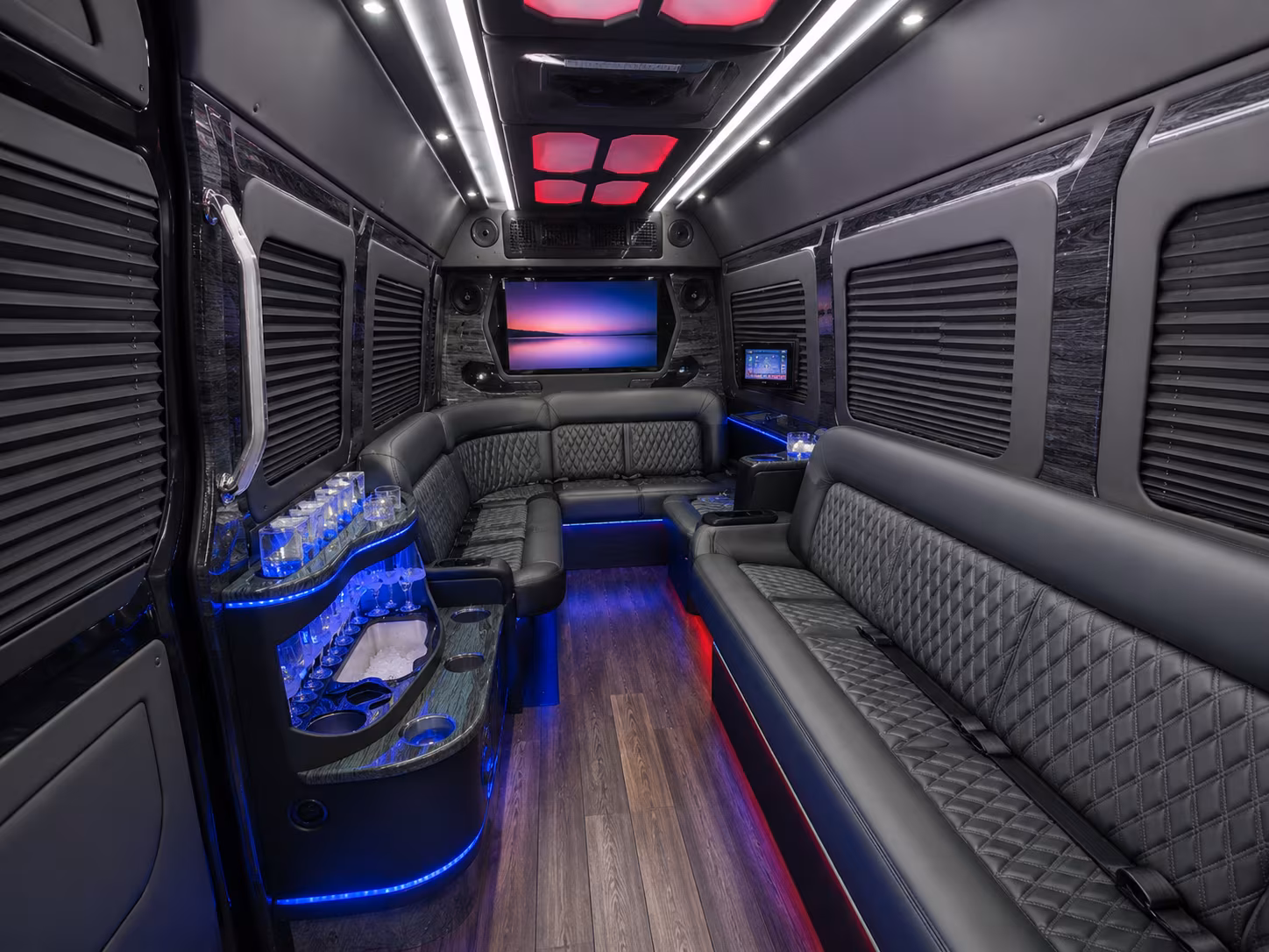 employee shuttle buses for orange county s hybrid work week